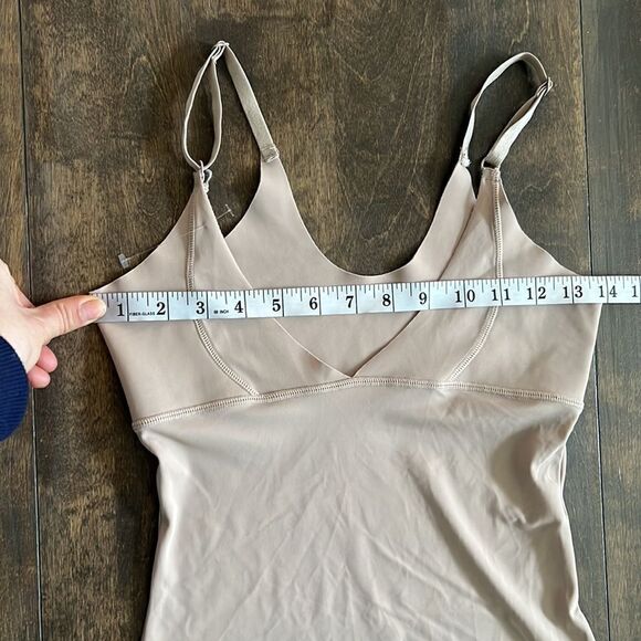 Warner's Shaping Full Slip Beige Sz-Small - Picture 5 of 9